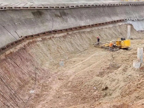 林甸基坑边坡加固